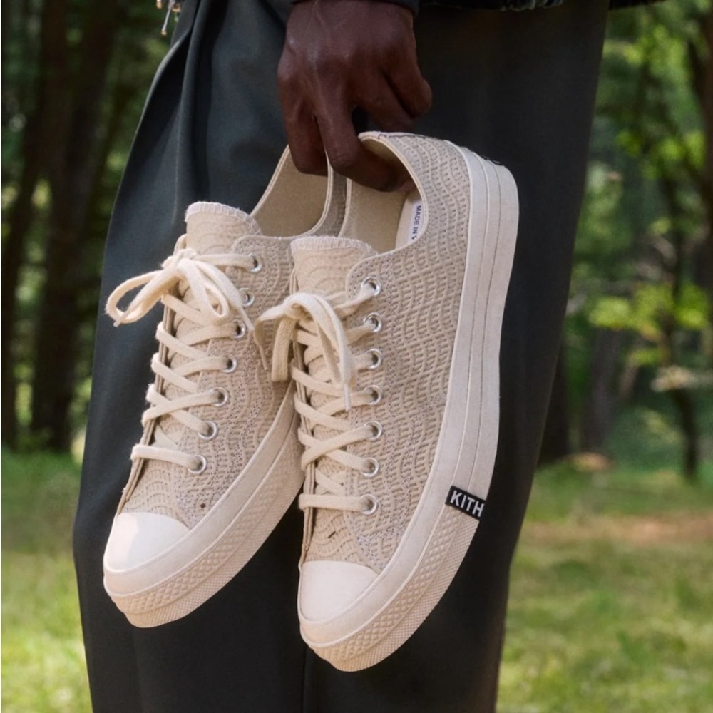 KITH FOR CONVERSE CHUCK TAYLOR ALL STAR 1970 OX - EGRET / WHITE / BLACK WAVE